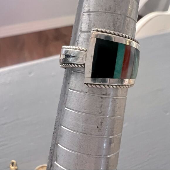 Samuel Benham BJC Ring Size 7 - Picture 11 of 11